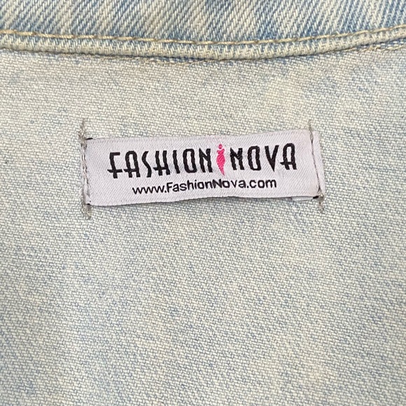 Fashion Nova Distressed Jean Jacket - Picture 6 of 6